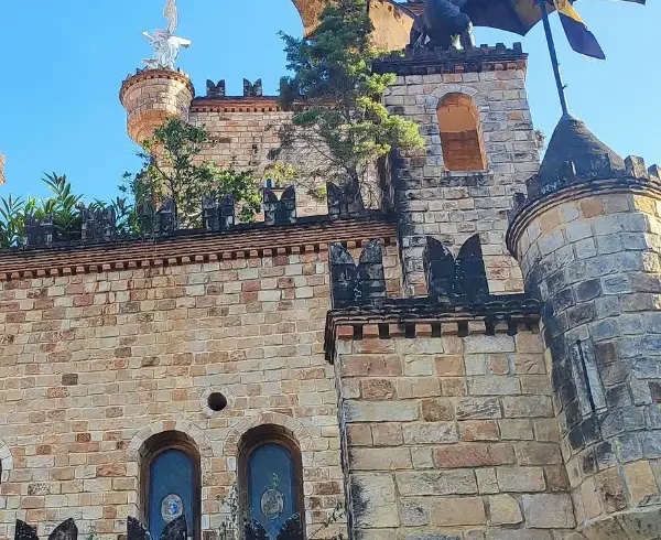 turistas disfrutyo tours en Perú - Tarapoto